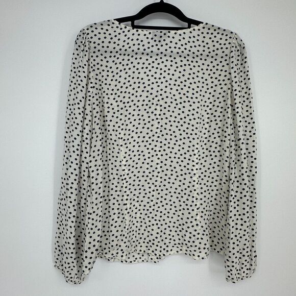 Talbots Womens Button Up Blouse Top Size 10 Navy White Polka Dots Classic Career - Picture 8 of 8